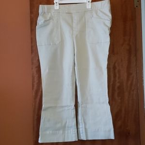Bundle of Joy Maternity Capris Khakis
